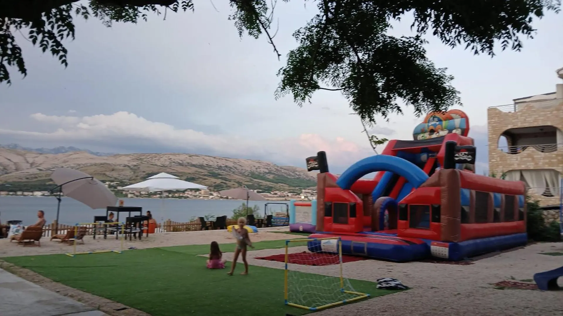 פג Hotel Biser