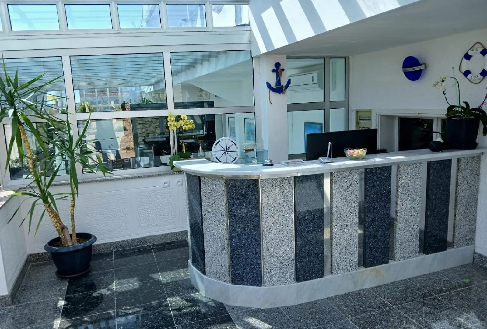 Hotel Biser Pag Town
